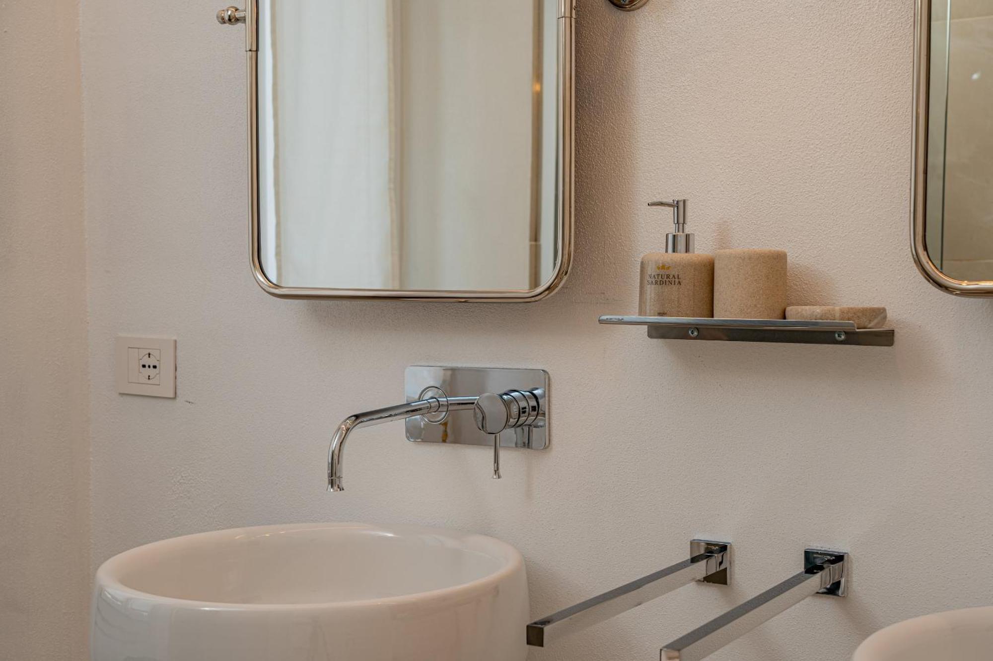 Unico Hotel Sassari Kültér fotó